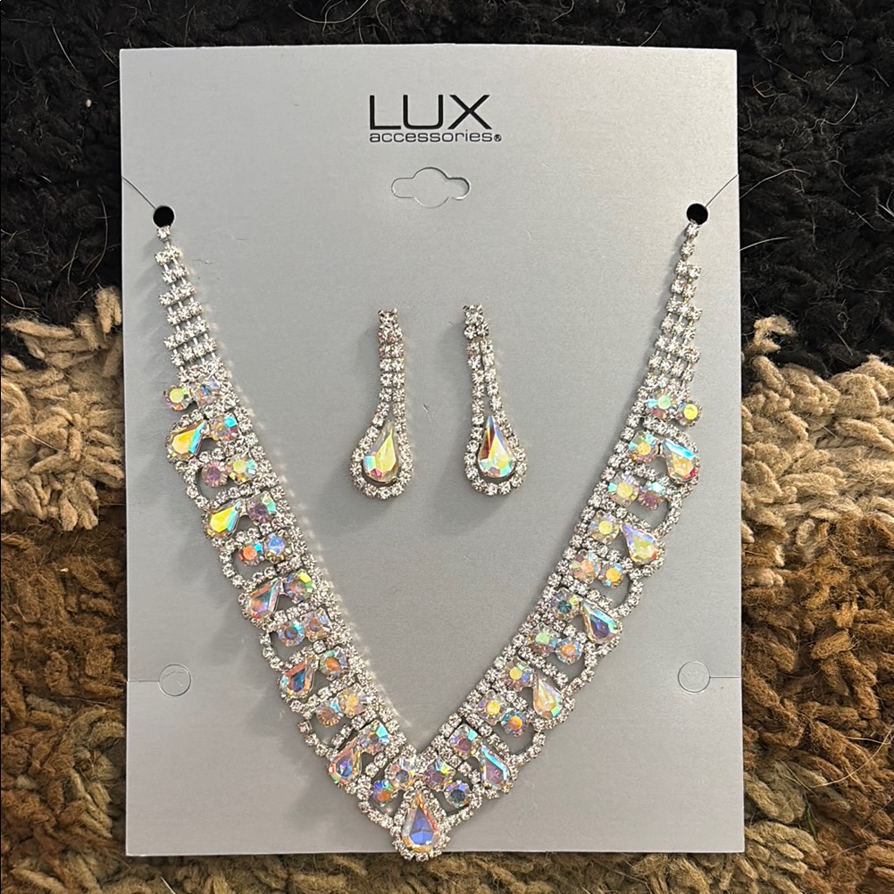Lux Silver Jewelry Set